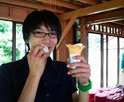 s-2011090812460001.jpg