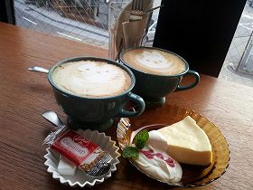 s-cafe danbo erina.jpg